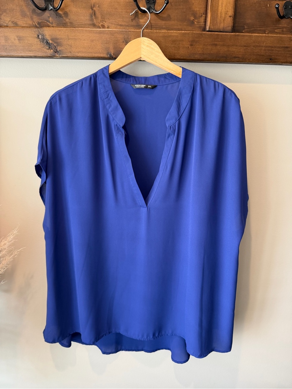SHEIN Royal Blue Split V-Neck Flutter Sleeve Blouse